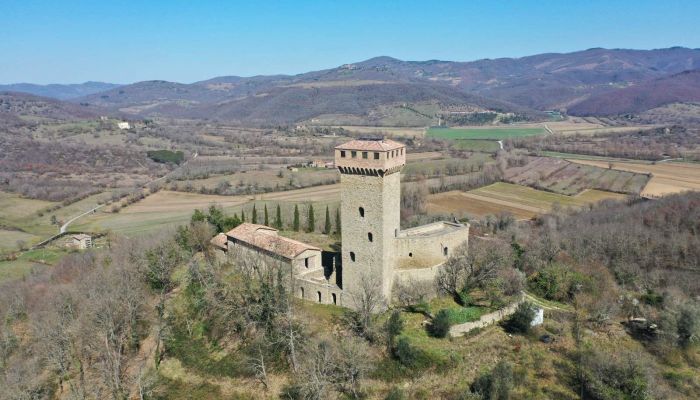 Castello in vendita 06060 Pian di Marte, Umbria,  Italia