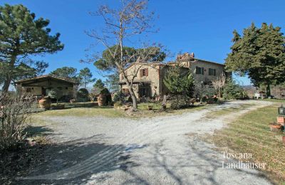 Casa di campagna in vendita Gaiole in Chianti, Toscana, RIF 3041 Zufahrt