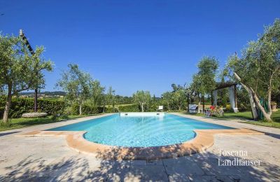 Casa di campagna in vendita Chianciano Terme, Toscana, RIF 3061 Pool und Gazebo