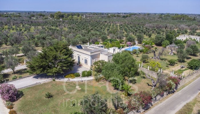 Villa storica in vendita Oria, Puglia,  Italia