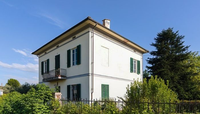 Villa storica in vendita Lucca, Toscana,  Italia