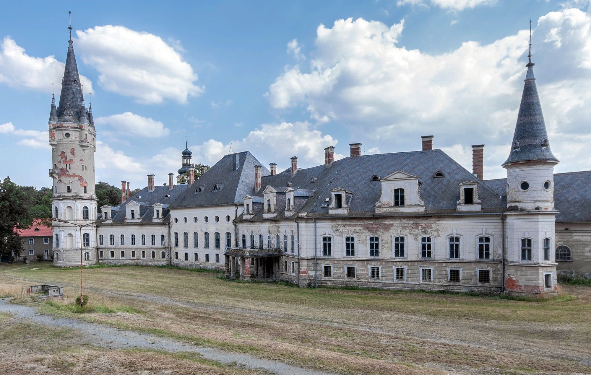 Immagini Grande Castello in Vendita nella Bassa Slesia, Pałac Bożków