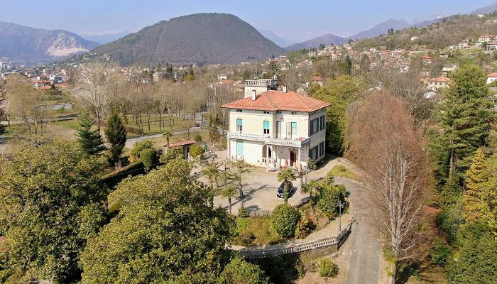 Villa storica in vendita Verbania, Piemonte,  Italia