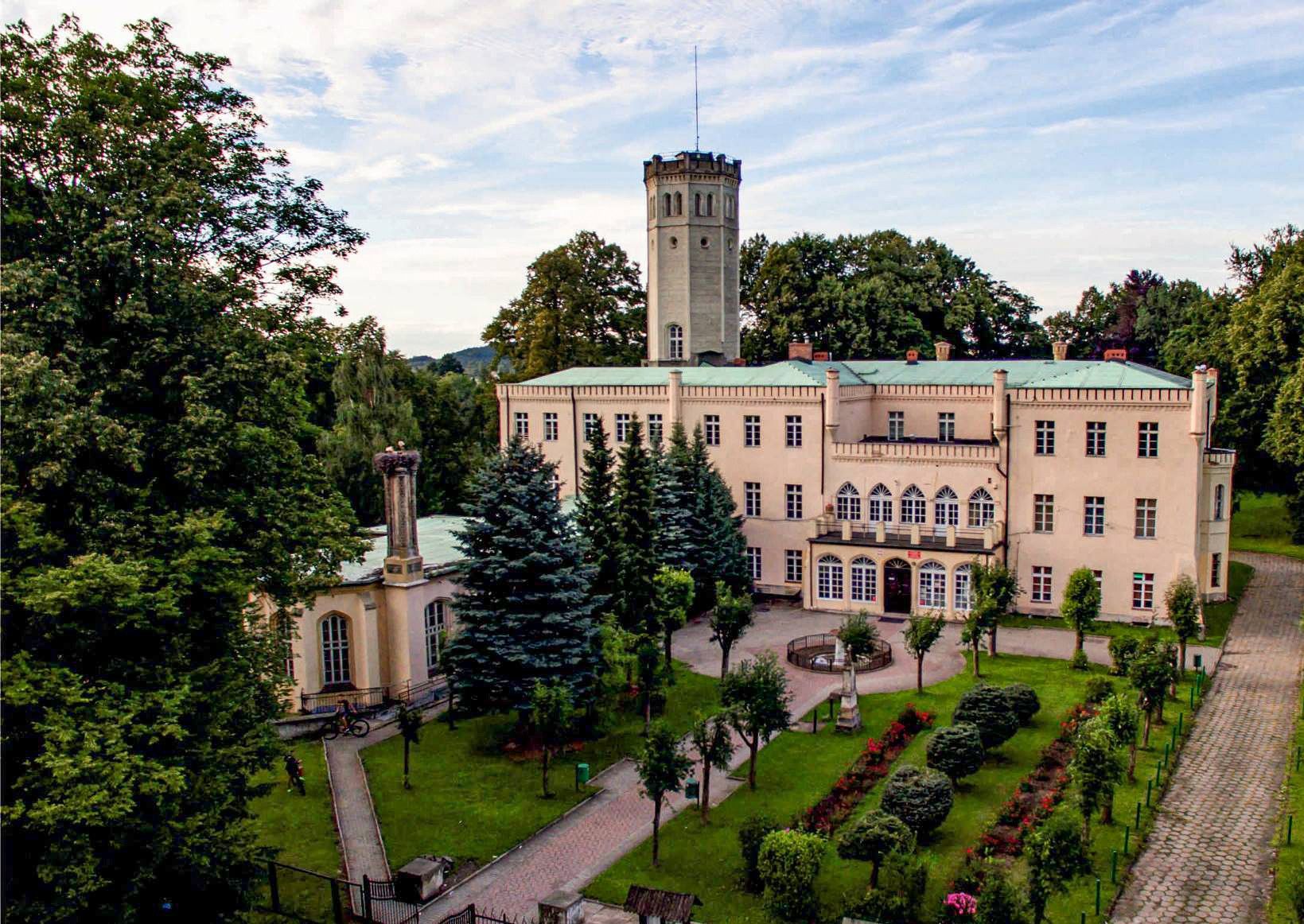 Immagini Castello di Schinkel e Stüler nella valle di Hirschberg, Bassa Slesia