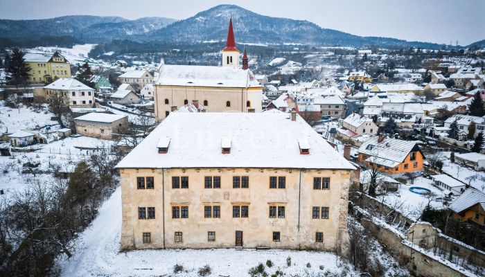 Palazzo in vendita Žitenice, Ústecký kraj,  Repubblica Ceca