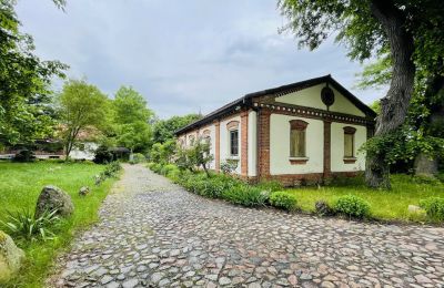 Villa padronale in vendita Paplin, Dwór w Paplinie, Mazovia, Dependance