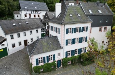 Casa di città in vendita 53945 Blankenheim, Renania Settentrionale-Vestfalia, Ansicht Fassade Am Hirtenturm 11