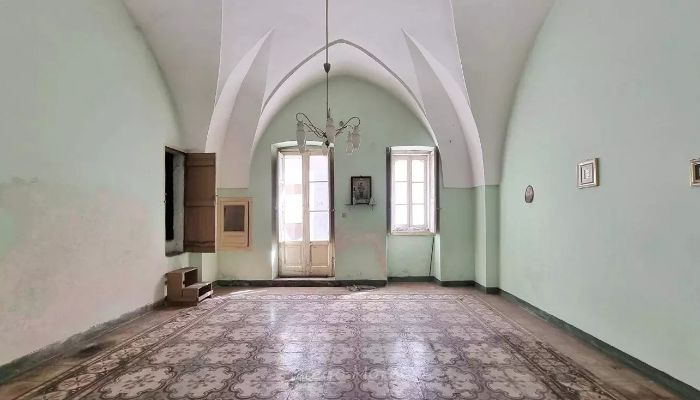 Casa di città in vendita Oria, Puglia,  Italia