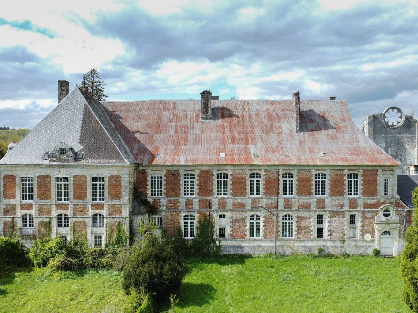 Immagini Antico monastero nelle Ardenne, regione Francia-Belgio