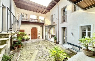 Villa padronale in vendita 28824 Oggebbio, Località Rancone, Piemonte, Cortile