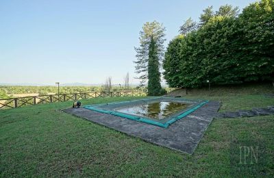 Villa storica in vendita Gragnano, Toscana, Piscina