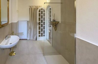 Appartamento in edificio storico in vendita 28838 Stresa, Piemonte, Bagno