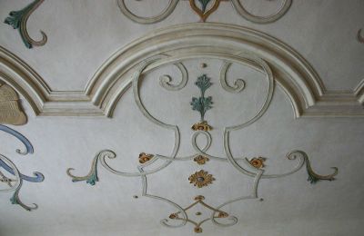 Villa padronale in vendita Regione di Nitra, Decorazione a stucco