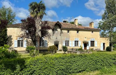 Immobili di carattere, Casa padronale con grande lago vicino a Eauze, 16 ettari