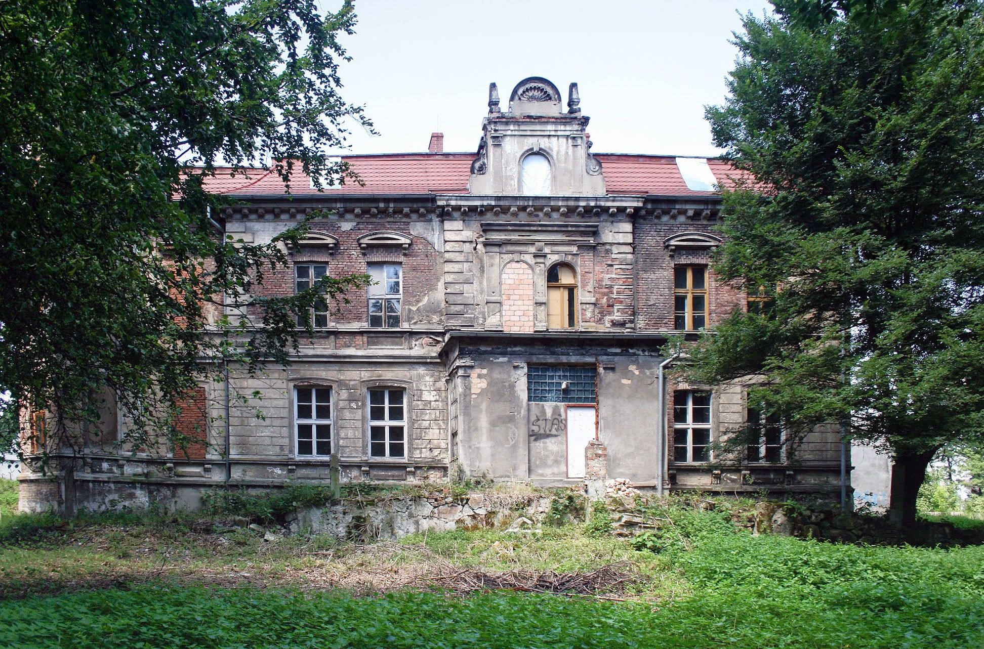 Immagini Antica casa padronale tedesca nella Bassa Slesia