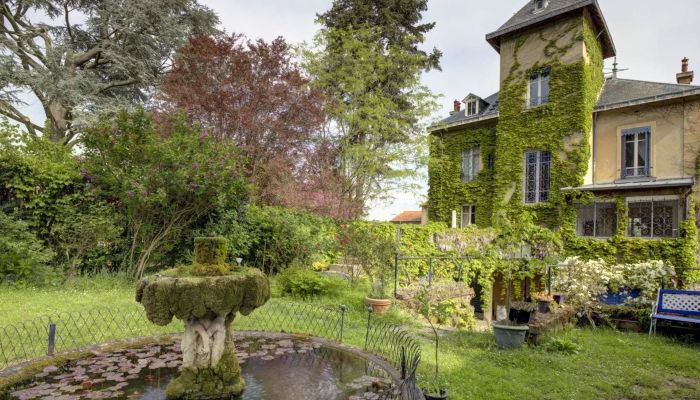 Villa storica in vendita Vernaison, Auvergne-Rhône-Alpes,  Francia