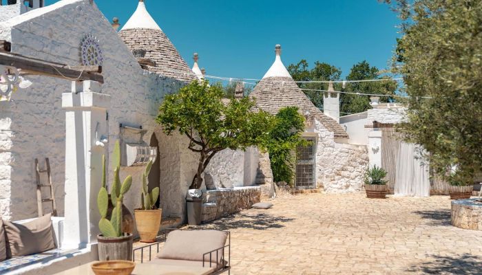 Casa di campagna in vendita Martina Franca, Puglia,  Italia