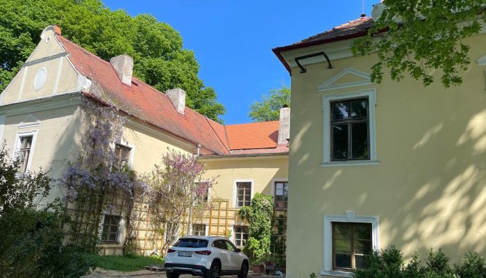 Palazzo Plzeňský kraj, okres Klatovy, Klatovy 5