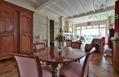 Villa storica in vendita Bussac-sur-Charente, Nuova Aquitania, Foto 4/33