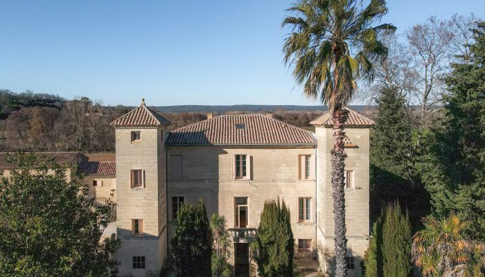  Uzès 1