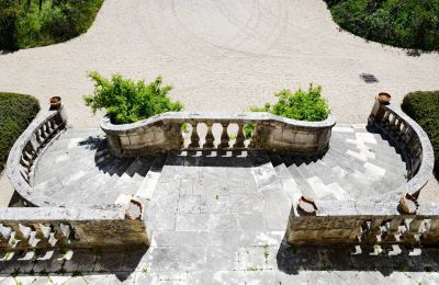 Castello in vendita Barjac, Occitania, Vista