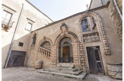 Palazzo in vendita Parabita, Puglia, Foto 7/37