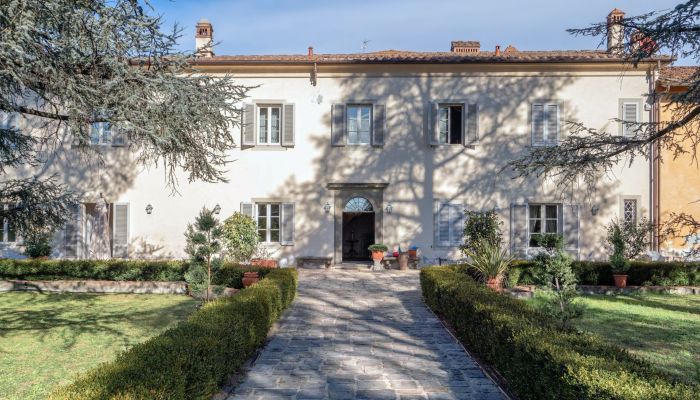 Villa storica in vendita Pistoia, Toscana,  Italia