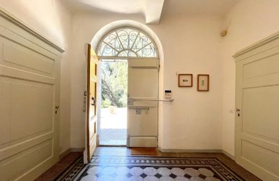 Villa storica in vendita Siena, Toscana, RIF 2937 Eingangsbereich Villa