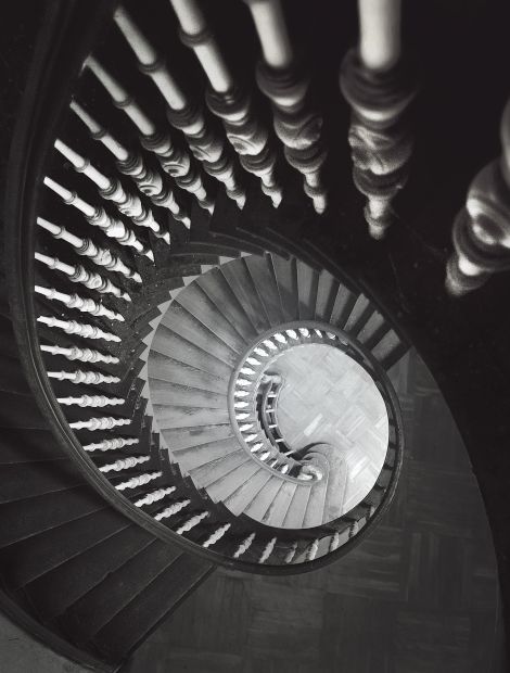 /pp/arr/thumb-dudendorf-herrenhaus-treppe.jpg