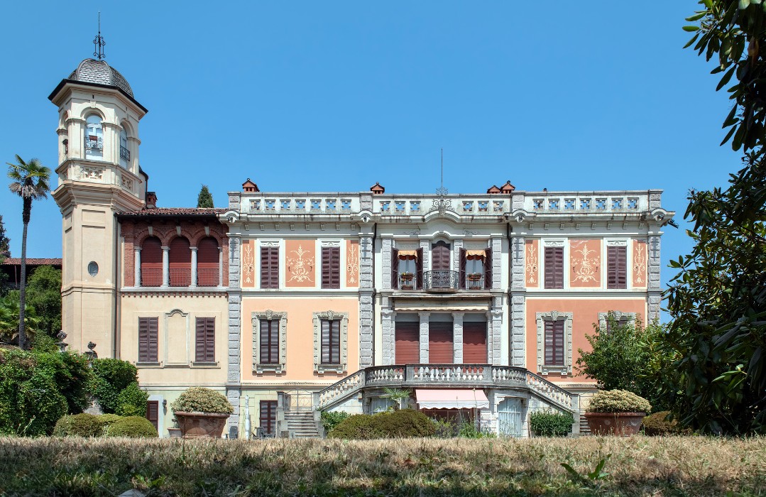 Villa Canelli in Belgirate, Lago Maggiore, Belgirate