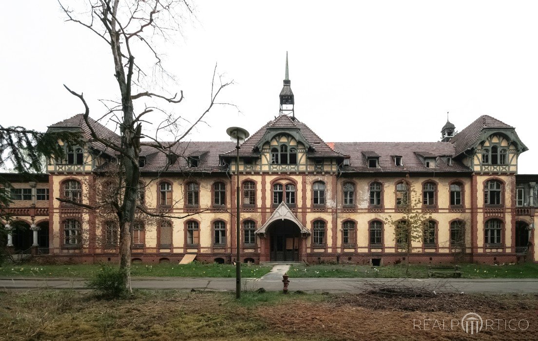 Brandenburger Liegenschaften: Historisches Klinikum, Beelitz