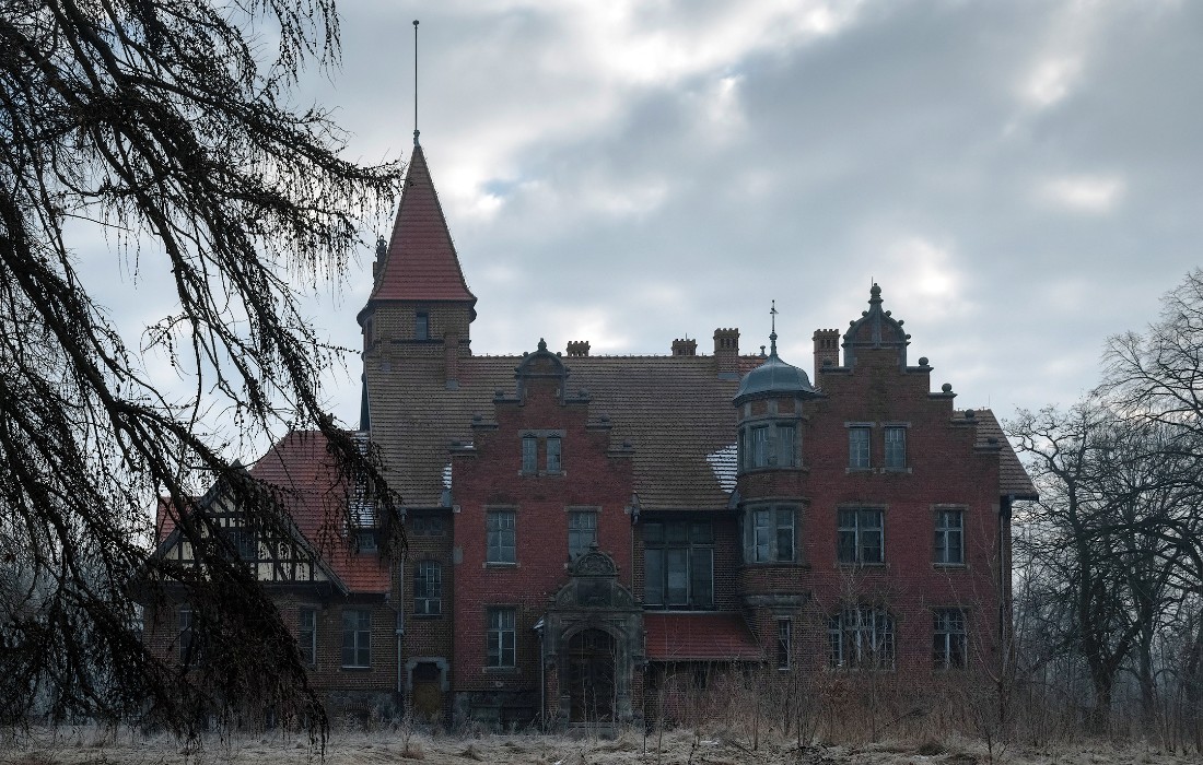 Schloss Grundheim - Pałac w Napachaniu, Napachanie