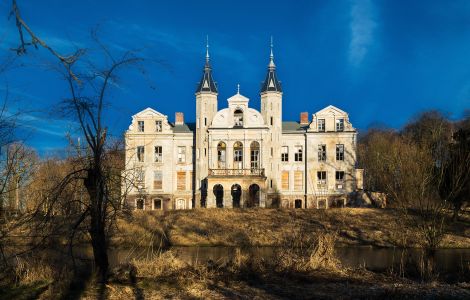 /pp/cc_by_nc_sa/thumb-deutschland-mecklenburg-vorpommern-mallin-herrenhaus.jpg