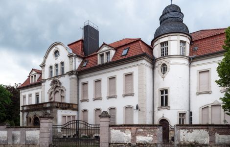 /pp/cc_by_nc_sa/thumb-deutschland-sachsen-anhalt-bergen-herrenhaus.jpg