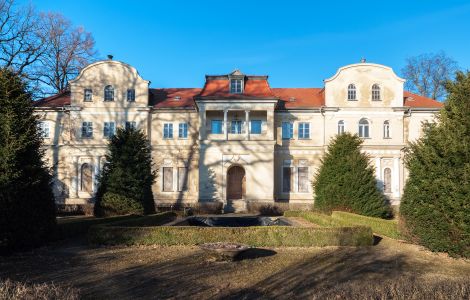 /pp/cc_by_nc_sa/thumb-deutschland-thueringen-tannenfeld-schloss.jpg