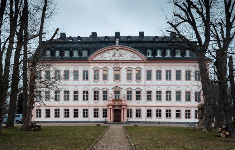 /pp/cc_by_nc_sa/thumb-full-deutschland-thueringen-oppurg-schloss.jpg