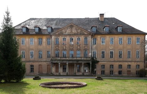 /pp/cc_by_sa/thumb-deutschland-sachsen-uhyst-schloss-2.jpg