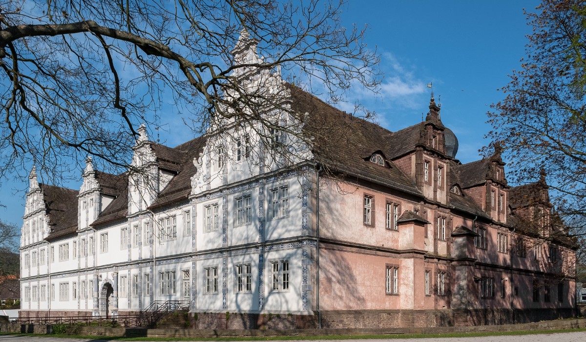 Weserrenaissance-Schloss Bevern, Bevern