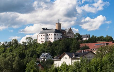 /pp/public_domain/thumb-deutschland-sachsen-scharfenstein-burg.jpg