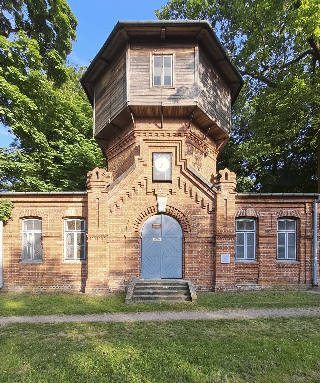 Vecchia torre dell'acqua, Parco del castello di Puławy